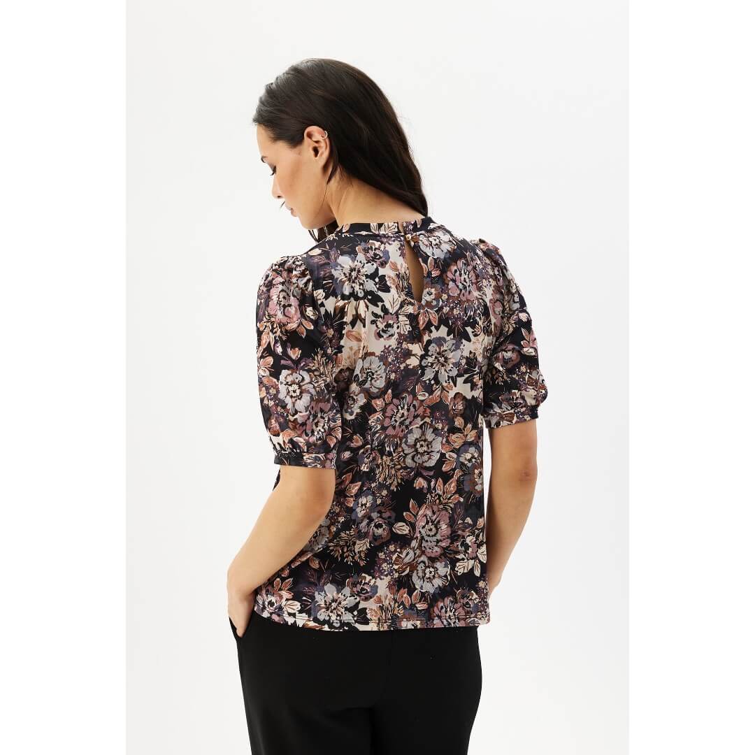 In Front kuosipaita 1/2, musta - Moment.fi