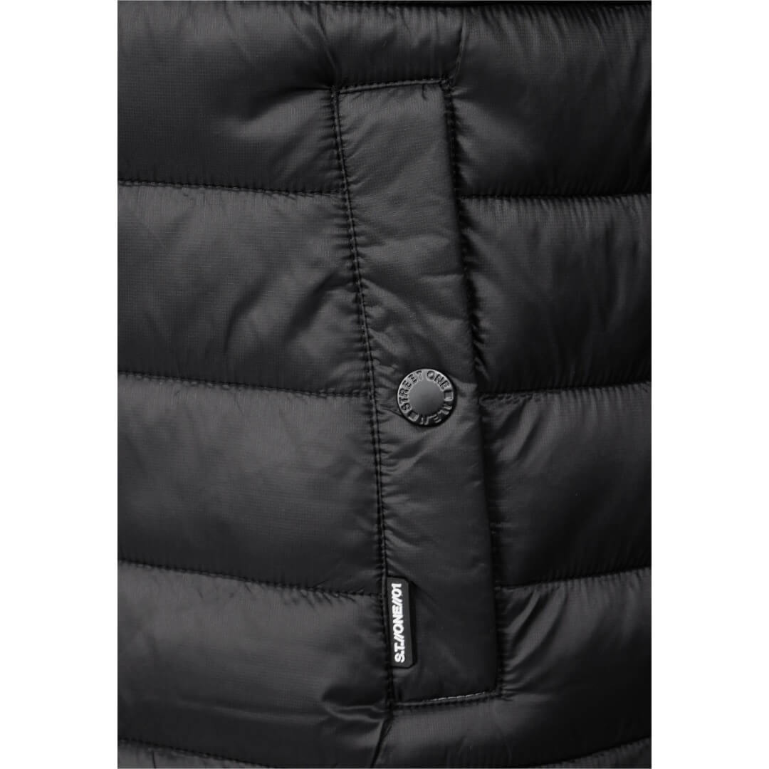 Street One kevyttoppatakki, musta - Moment.fi