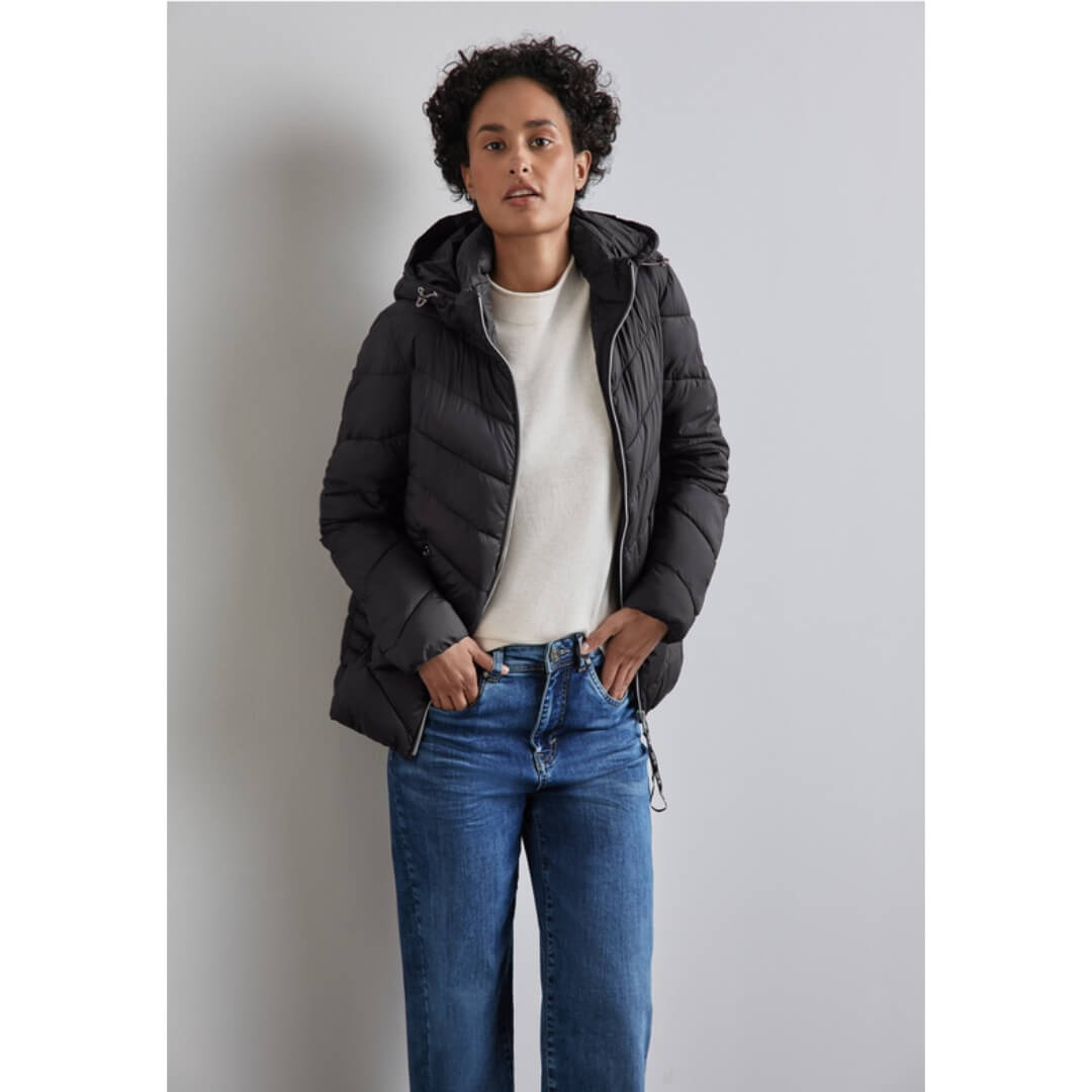 Street One kevyttoppatakki, musta - Moment.fi