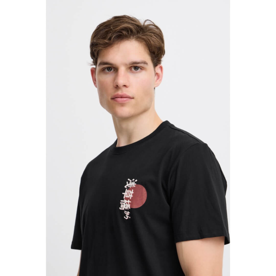 Blend t-paita rintaprintti, musta - Moment.fi