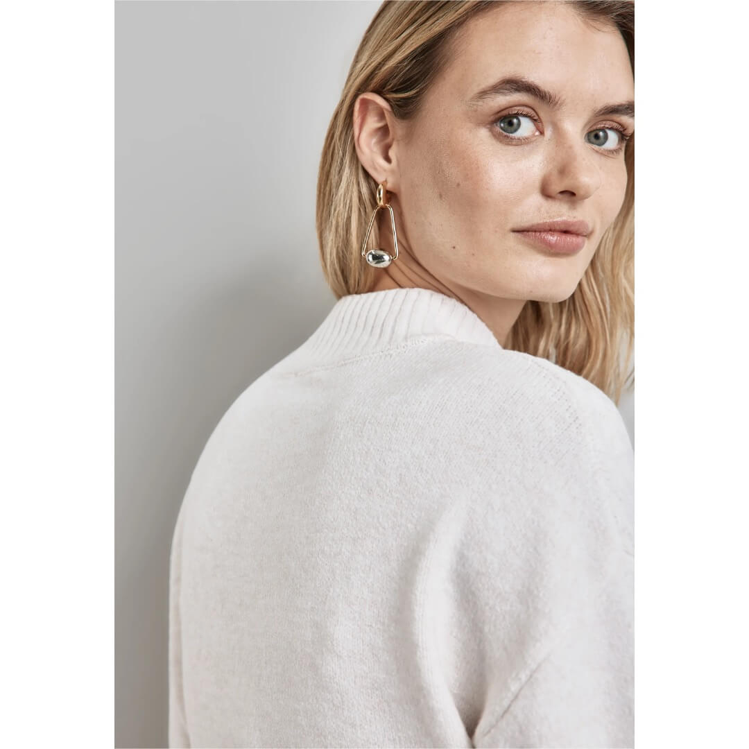 Street One kaapelineule, luonnonvalkoinen - Moment.fi