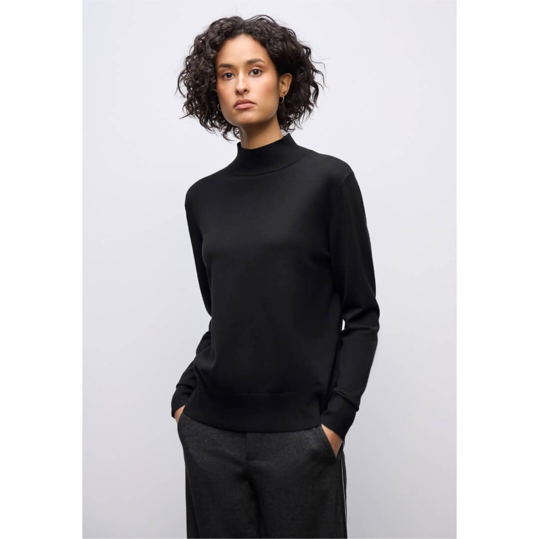 Street One pooloneule turtle, musta