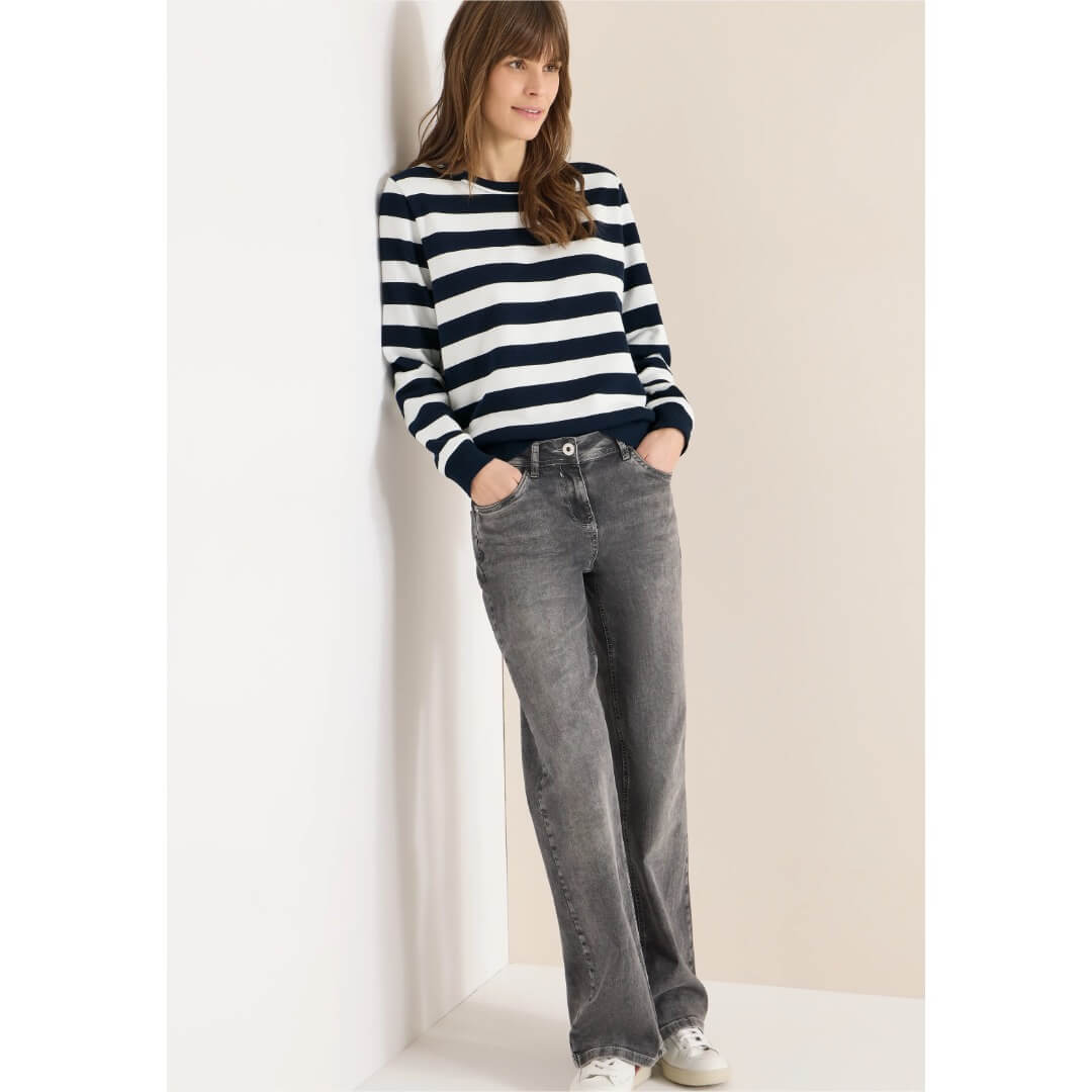 Cecil raitacollege, tummansininen