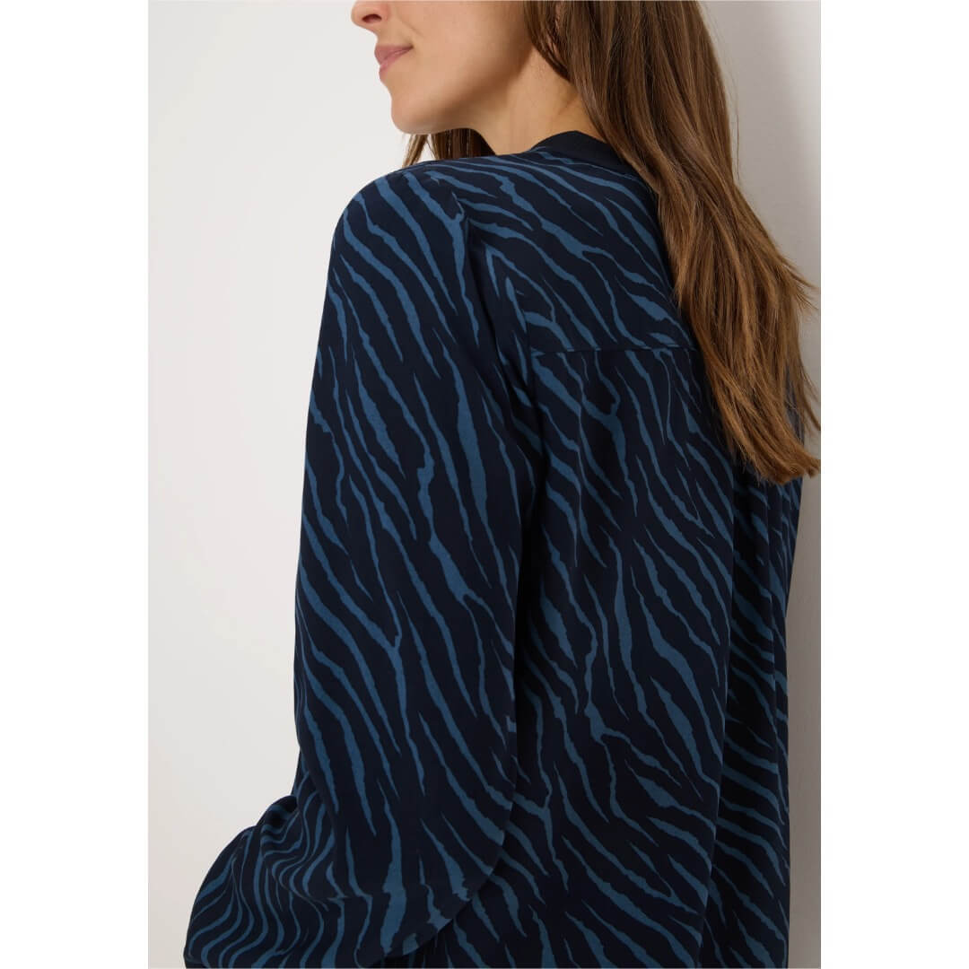 Cecil kuosipaita zebra, tummansininen - Moment.fi