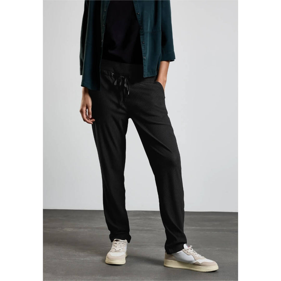 Street One struktuurihousu, musta - Moment.fi