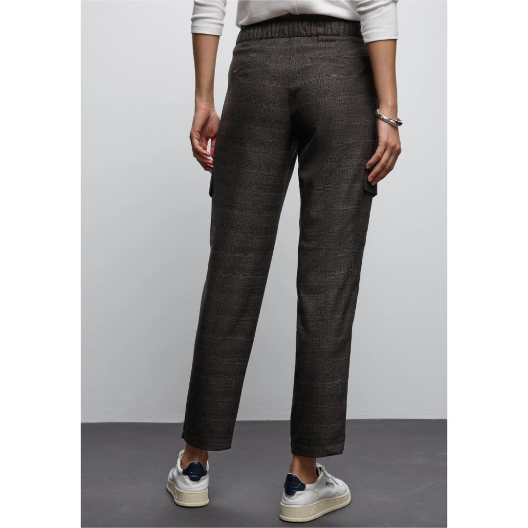 Street One ruutuhousu, tummanruskea - Moment.fi