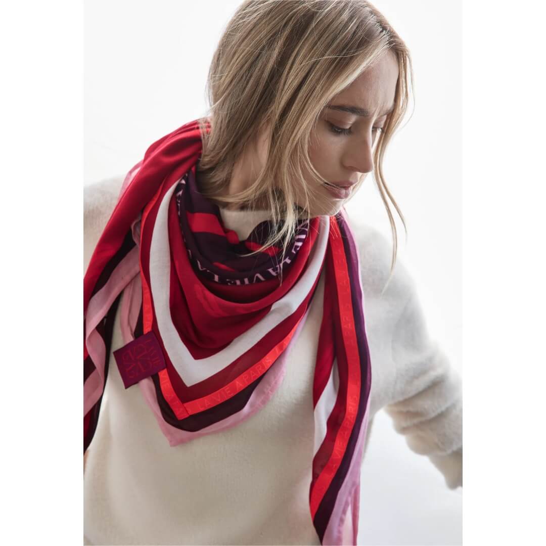 Street One neliöhuivi iso, punainen - Moment.fi