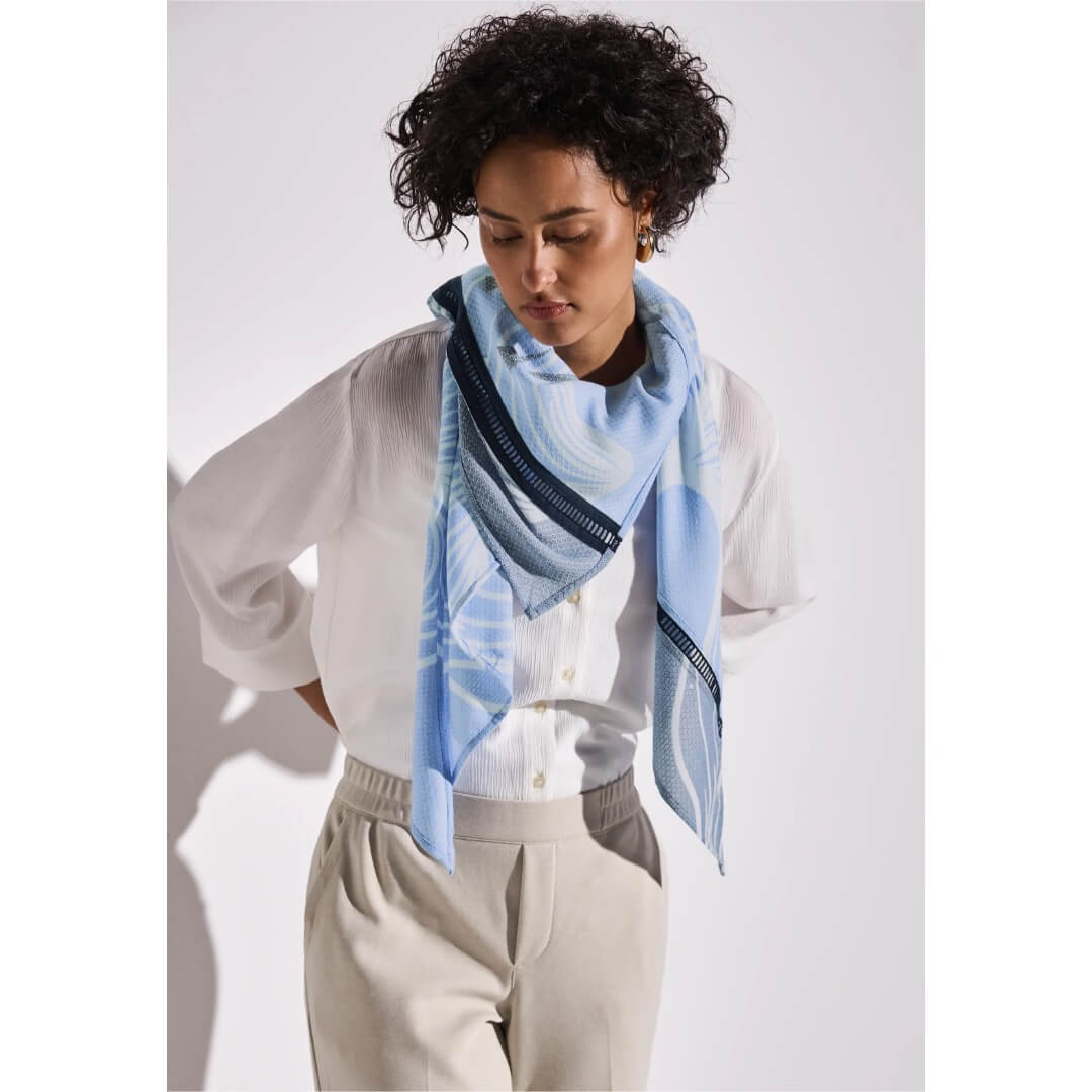 Street One kolmiohuivi, vaaleansininen - Moment.fi