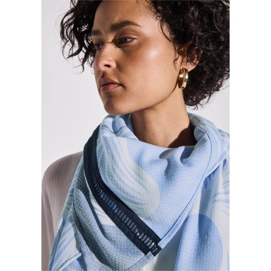 Street One kolmiohuivi, vaaleansininen - Moment.fi