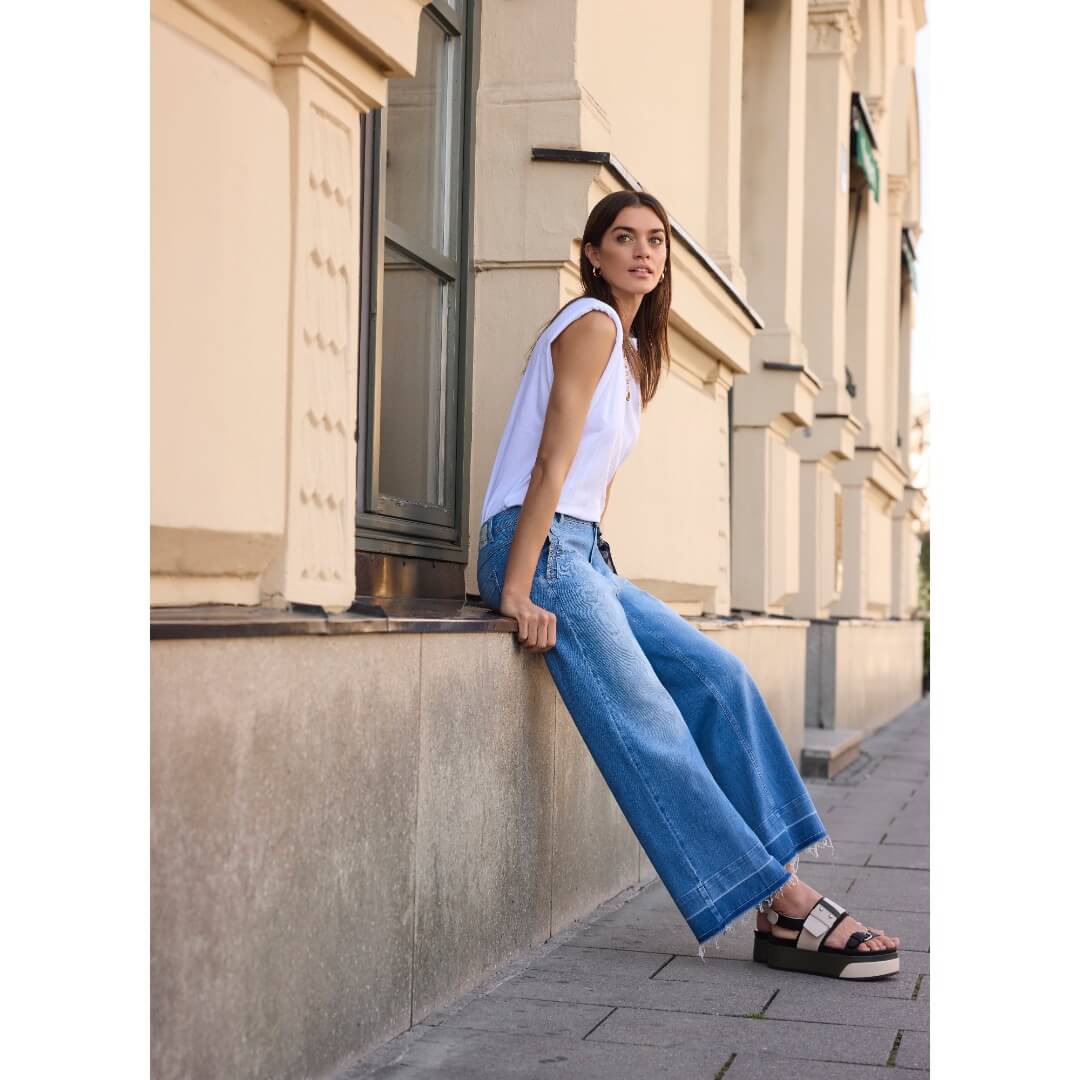 Anna Montana culotte 7/8, vaaleansininen - Moment.fi