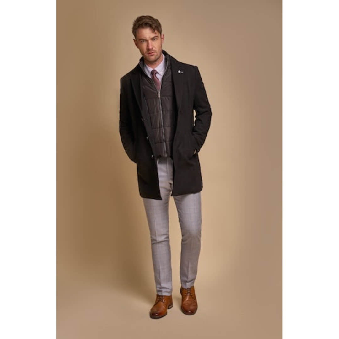 Cavani villakangastakki tuplakaulus, musta