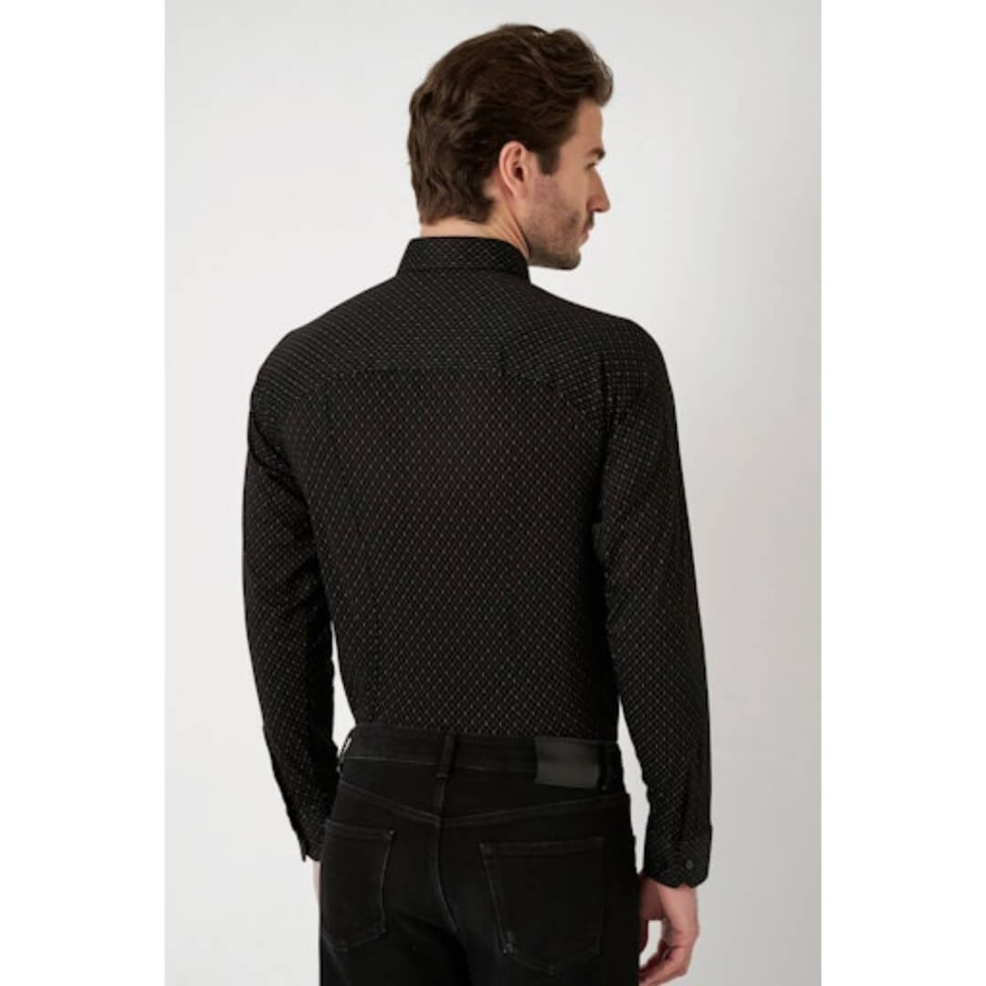 Desoto kuosipaita, musta - Moment.fi