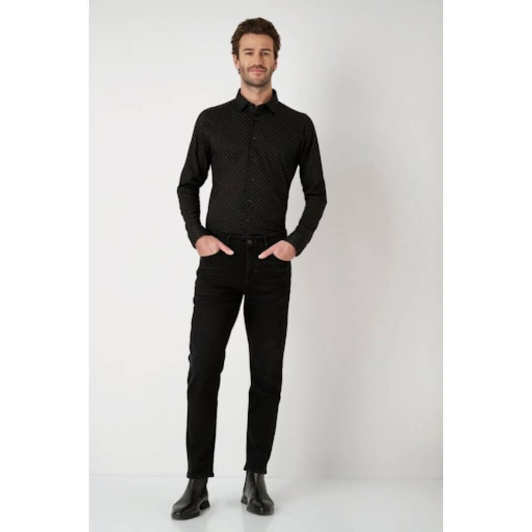 Desoto kuosipaita, musta - Moment.fi