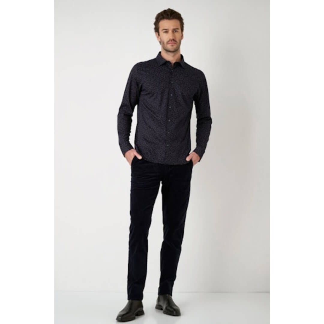 Desoto kukkakuosipaita, tummansininen - Moment.fi