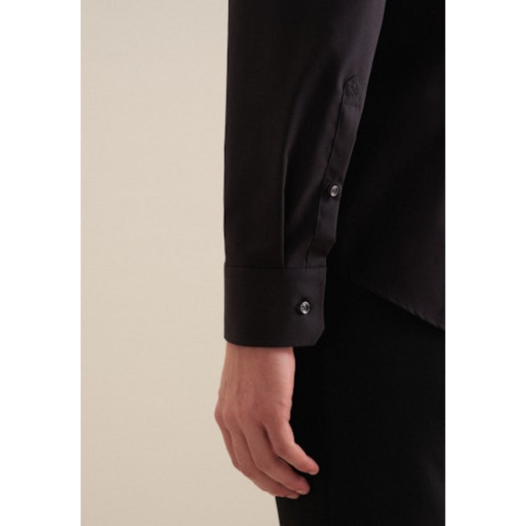 Seidensticker kauluspaita SHAPED, musta - Moment.fi