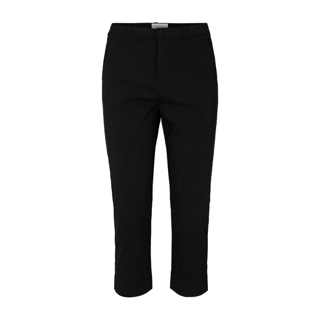 Freequent capri, musta - Moment.fi