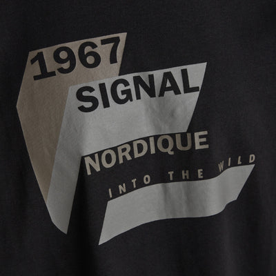 Signal t-paita printti, musta - Moment.fi