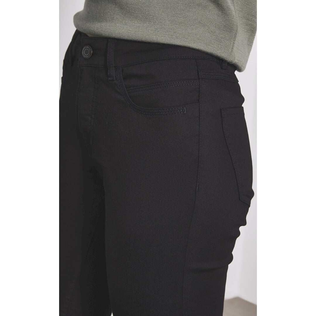 Para Mi housu Celine, musta - Moment.fi